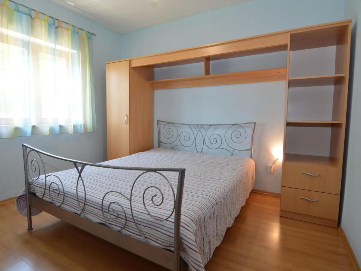 Apartment Mira By Interhome Mirca  Экстерьер фото